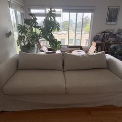 Modern Minimalist Cream / Natural Couch 