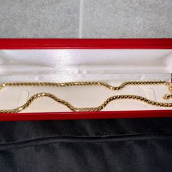 Gold Chain Necklace 