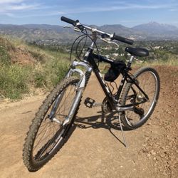 GT Agressor Bicycle with gears. 