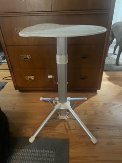 New Speedy Press Steam Iron with Stand $100