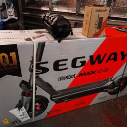 Segway ninebot max g3 electric scooter Brand new sealed with extra flash charger and bag