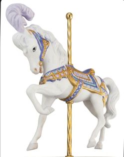 Gorgeous Franklin Mint 1989 "Carousel Majesty" the carousel horse statue figurine.