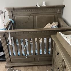 Baby Crib , Baby Furniture And Changing Table
