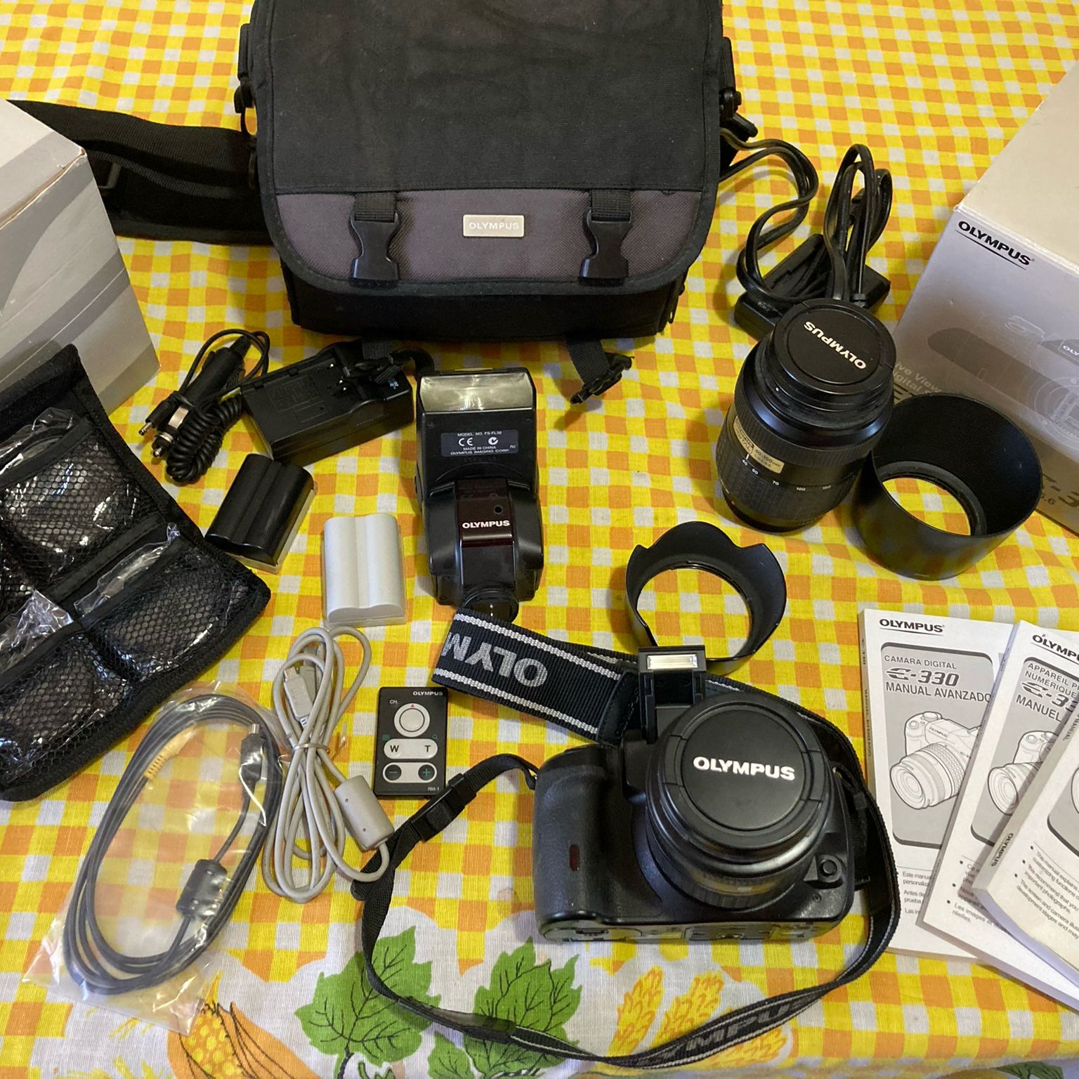 Olympus Evolt E-330 Digital SLR With Accessories for Sale in Pahrump ...