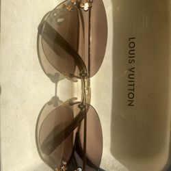 Louis Vuitton Glasses Authentic 
