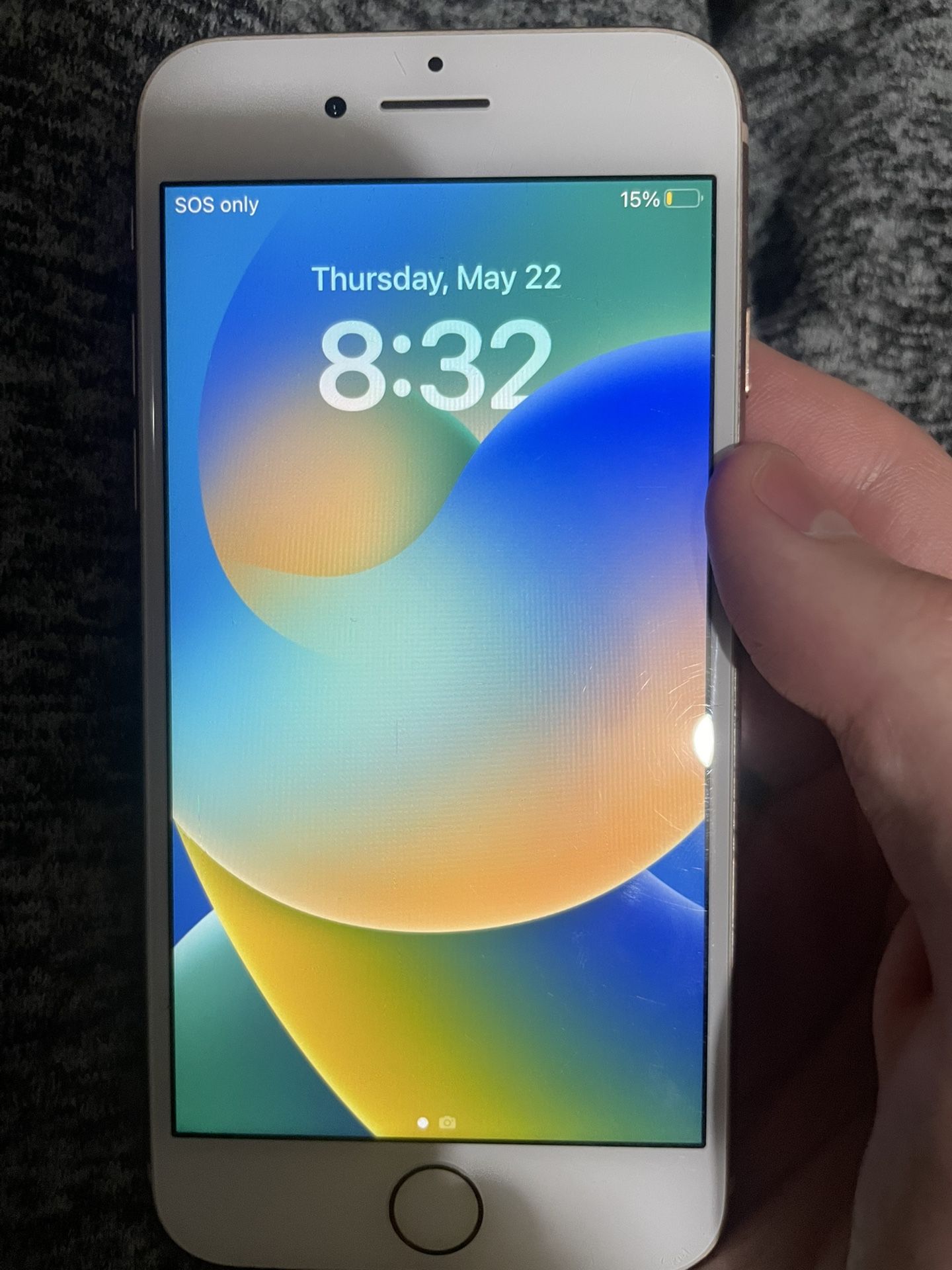 iPhone 8