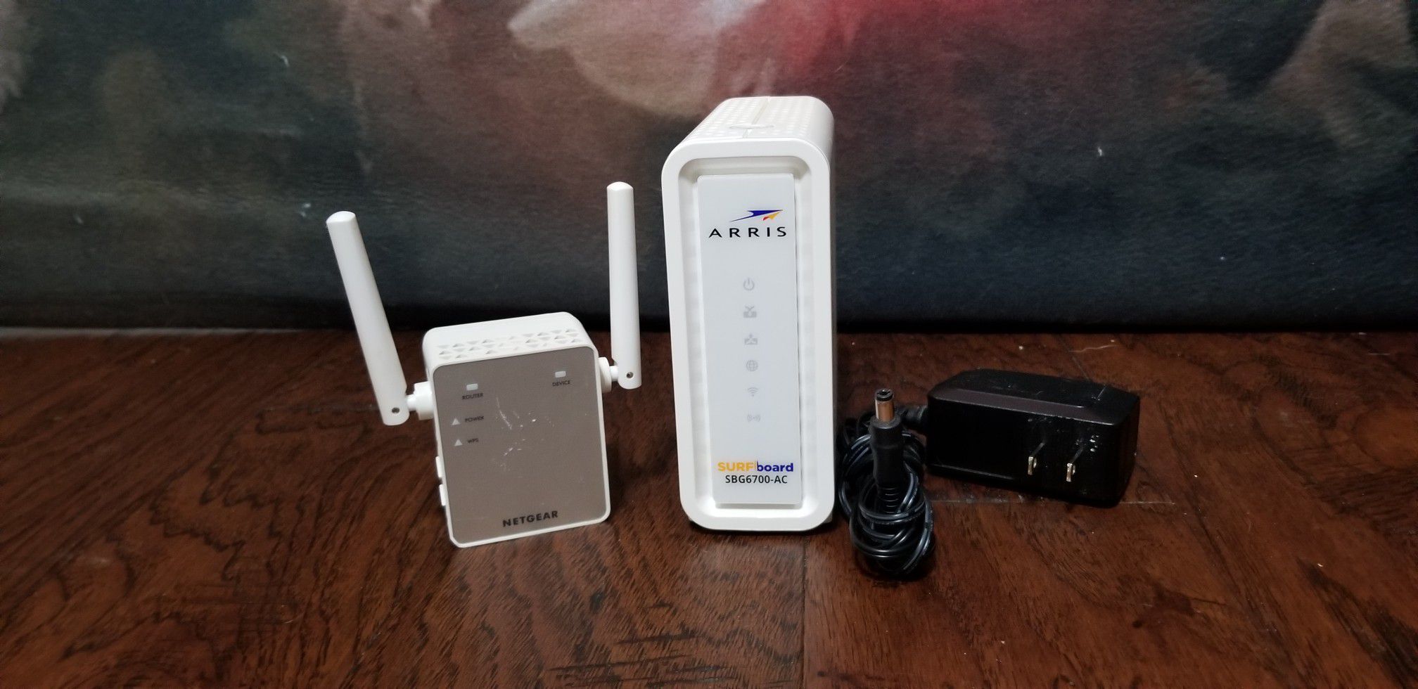Arris Cable Modem/Router and Netgear WiFi extender