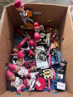 Random Bobbleheads and Gnomes (Most are Broken)