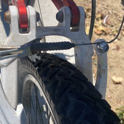 Genesis Ground force XR26 Mountain bike for Sale in Bakersfield CA OfferUp
