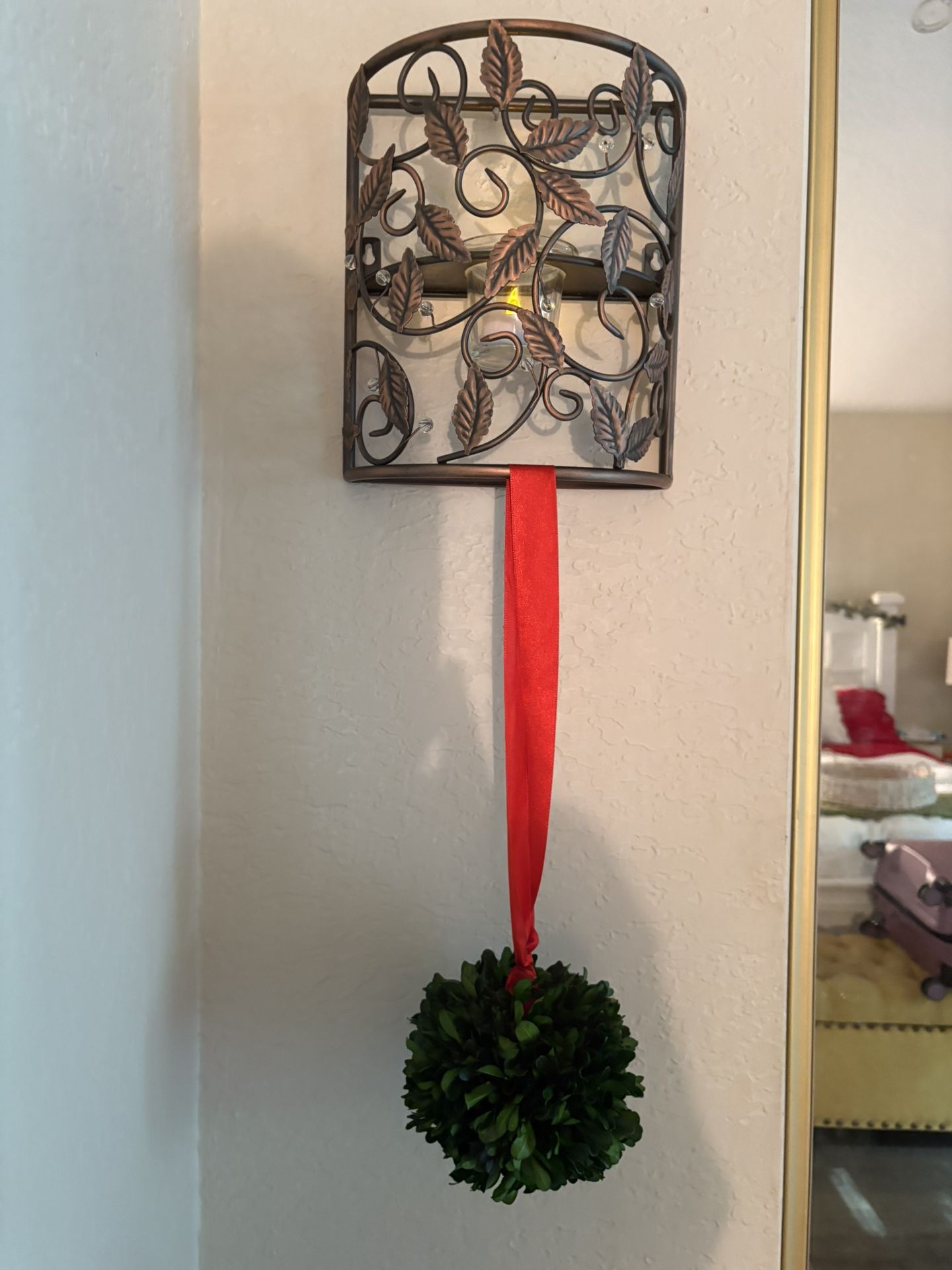 π ( 2 ) Decorative Metal Wall Sconces π