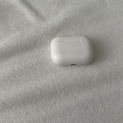 Air Pods Used But Clean
