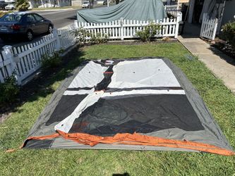 REI kingdom 8 Tent Nice for Sale in Huntington Beach, CA