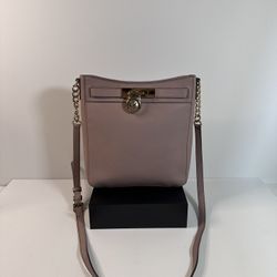 MICHAEL KORS Leather Shoulder Bag Pastel Pink (Pre-loved Gem)