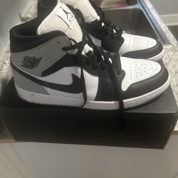 Men’s Shoes Size 12