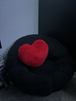 Small black circle chair