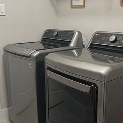 LG Washer And dryer