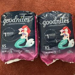 Girl Goodnight Pampers 