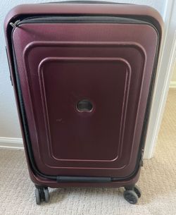 Carry On Roller Suitcase