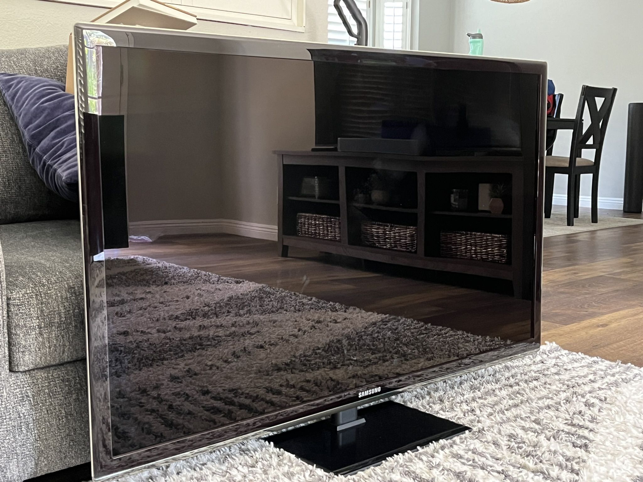 Samsung TV - 55”