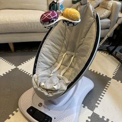 4Moms Mamaroo