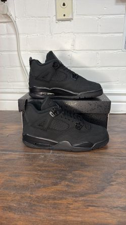 Jordan 4 Black Cat