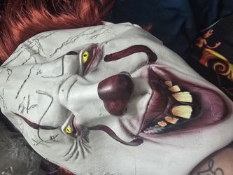 I.T. mask hallowen