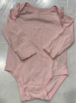Lot of 7 Baby Gap Onesies Shirts Range 6-24 Mos