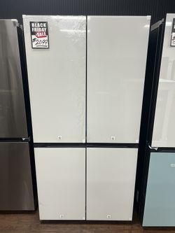 Samsung Bespoke FLEX Refrigerator 29 cu ft w/ Beverage Center