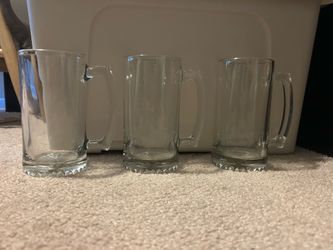 large beer mugs (3)