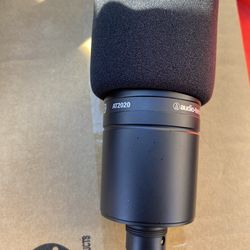 Audio technica at2020 Studio Mic