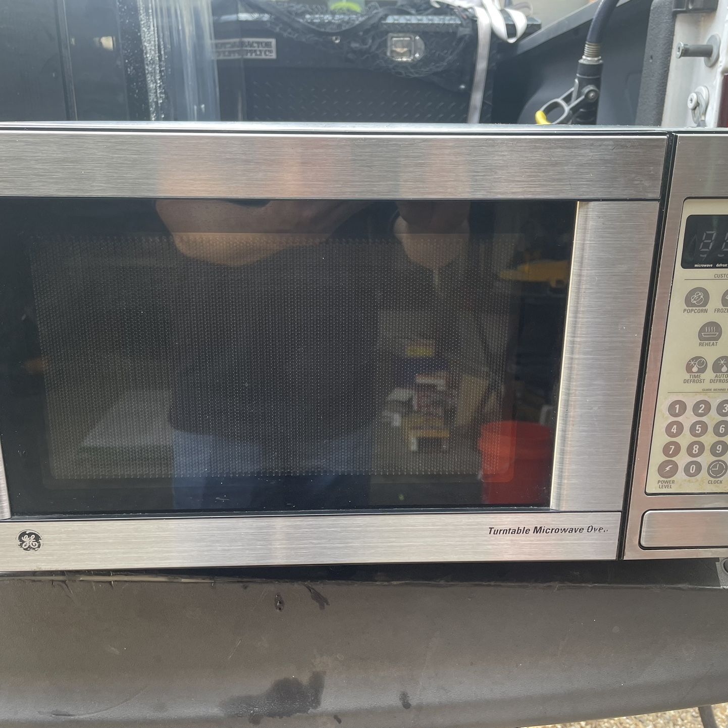 Ge jes1142sj04 microwave outlet