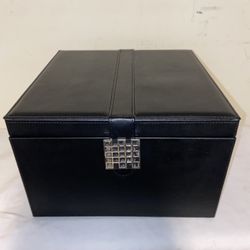 Glenor Co Makeup Organizer - Extra Large Exquisite Case w Modern Closure, 4 Drawer Trays & Full Mirror - Huge Cosmetic Storage Jewelry Box for Dresser