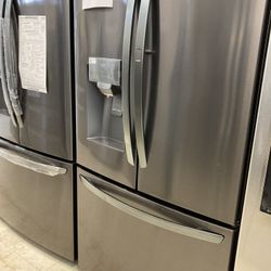 LG Smart Wifi Enabled Counter Depth Refrigerator Model No. Lrfdc2406d