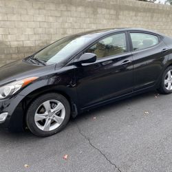 2012 Hyundai Elantra