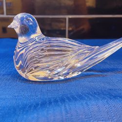 Beautiful Vintage Waterford Lead Crystal Dove Paperweight 