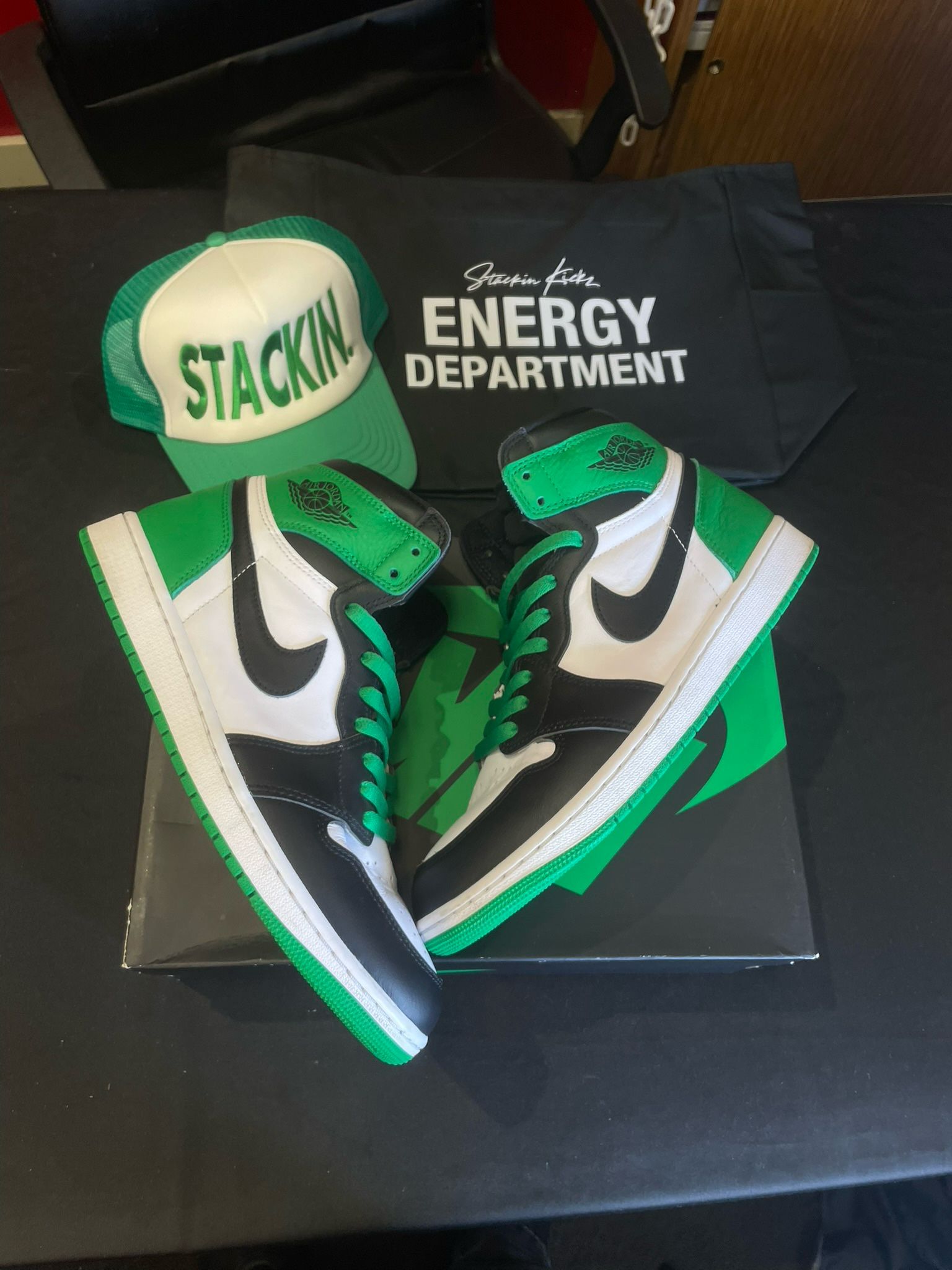 Jordan 1 Lucky Green 
