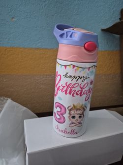 Baso personalizado para una Isabella de 3 aƱos