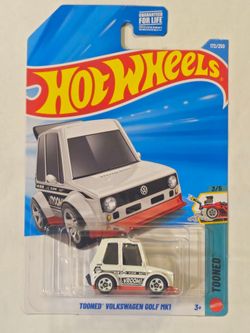 HOT WHEELS . TOONED . 1980 VOLKSWAGEN GOLF MK-1 .