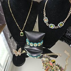 Iridescent Jewelry Bundle 