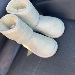 Toddler Uggs 
