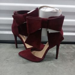 New Shoedazzle Chloee Heels With Bow Ankle Straps Ladies Size 7
