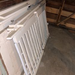 Crib Set (no Bolts Or Screws)