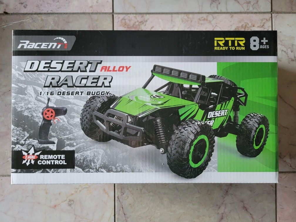 1:16 Remote Control Cars Off-Road Monster Truck Toy with 2 Batteries