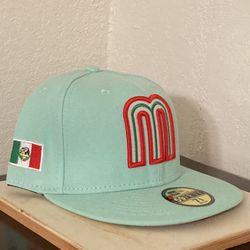 Mexico WBC fitted hat  Size 7 3/8
