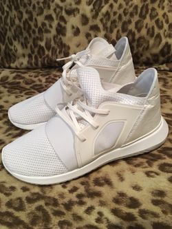 ADIDAS Women’s Tubular Defiant Fashion Sneaker