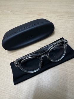 Oakley meta hstn transition ai glasses