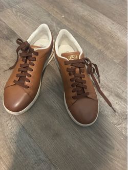 Men’s size 11 M polo shoes