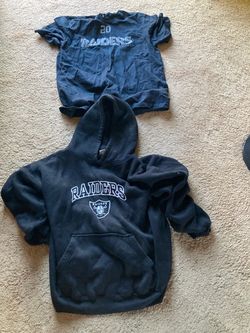 Raiders hoodie +