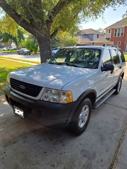 2005 Ford Explorer