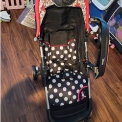  New Baby Stroller With Car Seat MOVING NEED TO GO NEED MORE SPACE 